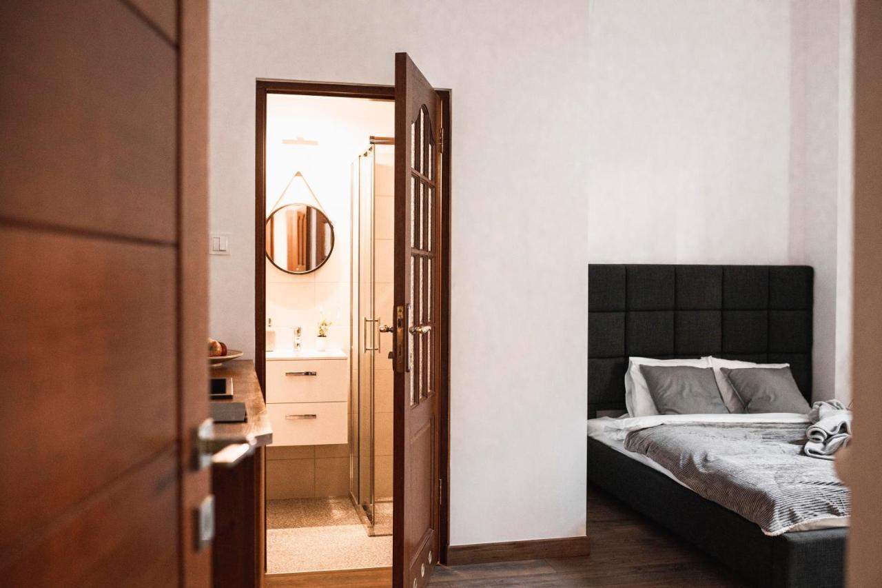 Vilao Apartments Cracovie Extérieur photo