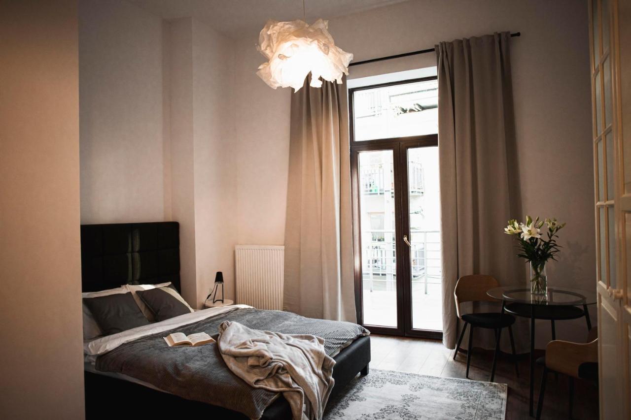 Vilao Apartments Cracovie Extérieur photo